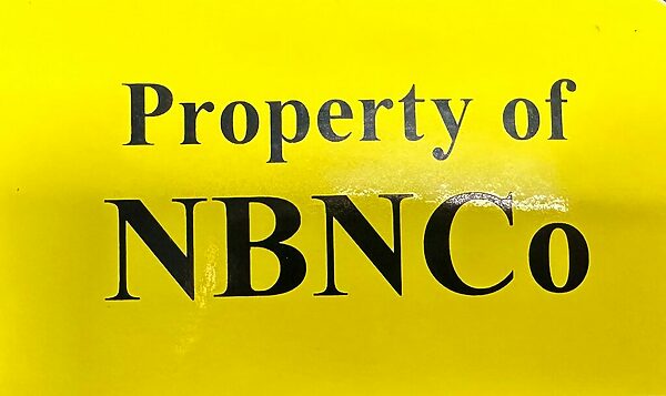 LABEL PROPERTY OF NBN CO 55 X 90MM  - YELLOW VINYL