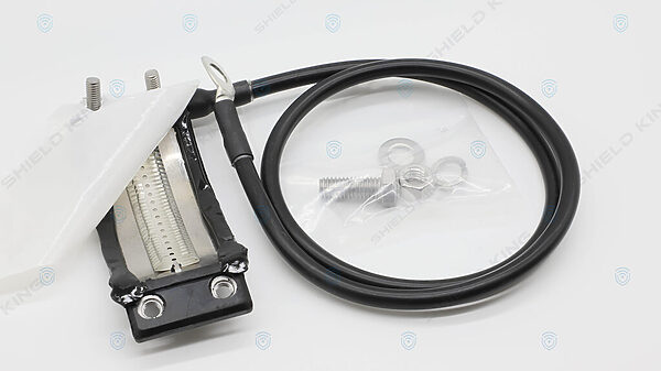 Ground kit for RF 7/8" Feeder cable